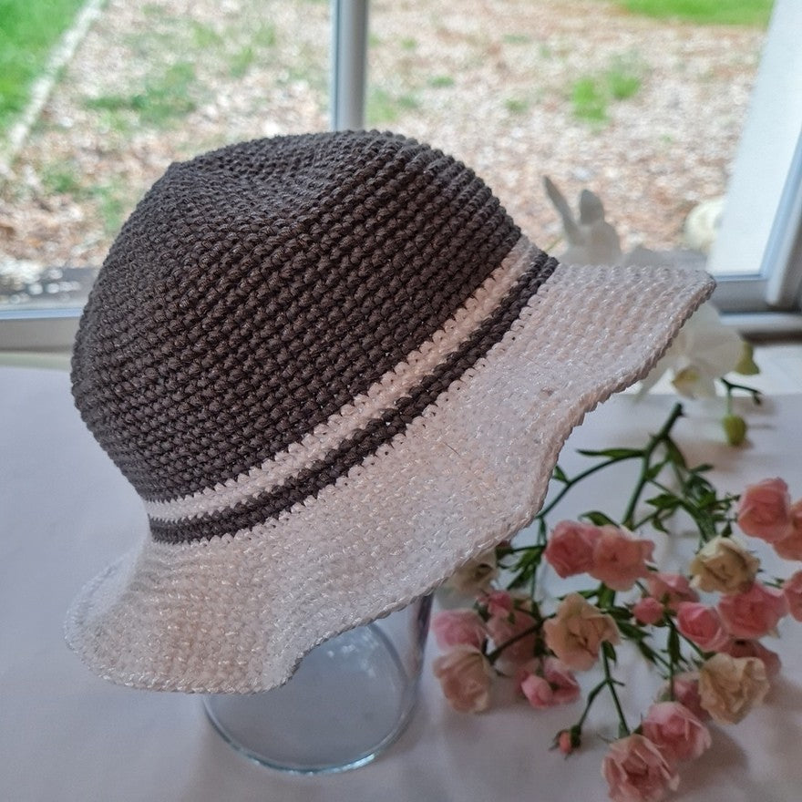 Bob crochet enfant - gris et blanc