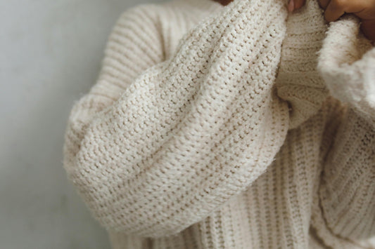 Laine pour tricots d’hiver : guide des fils chauds et douillets